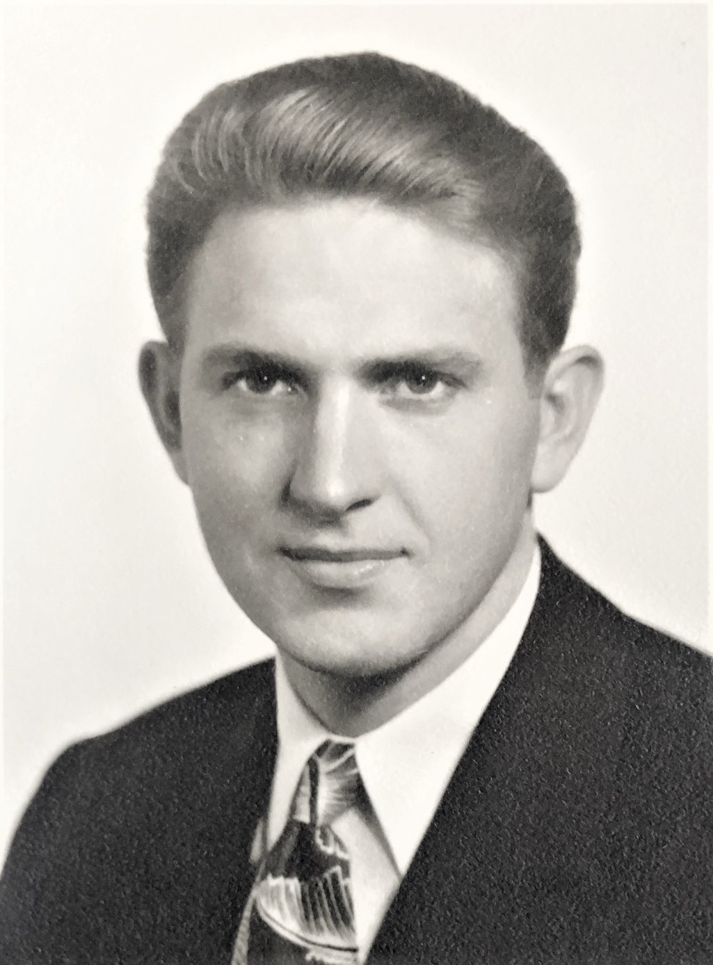 Wallace Barton Grant (1920 - 2007) Profile